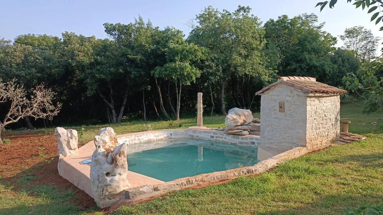 Cottage Al Merlo Olivo بوجي