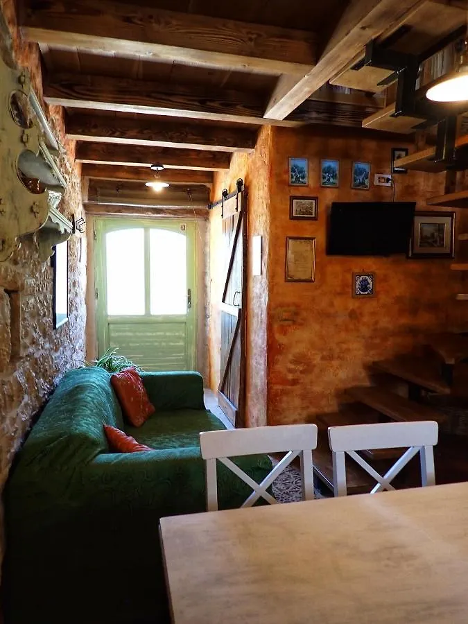 بيت للعطل Cottage Al Merlo Olivo بوجي